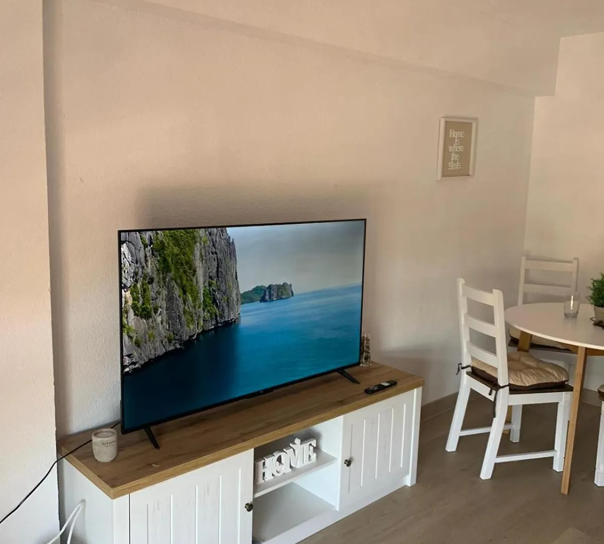 Hermoso Apartamento, Edificio Piscis Бенальмадена